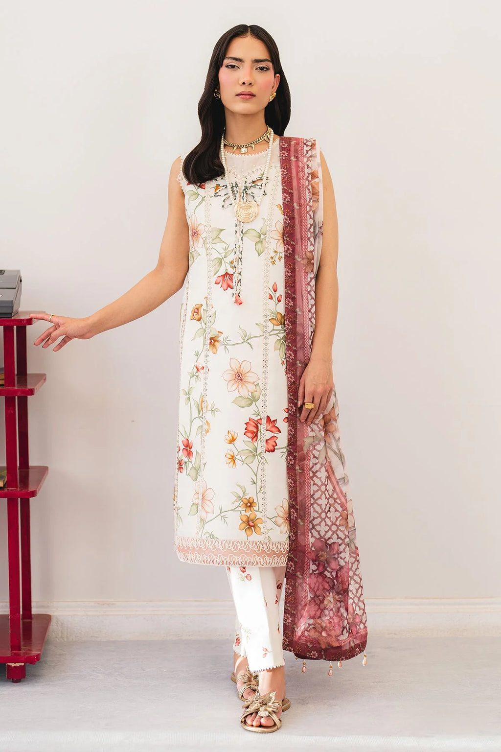 Alizeh Fashion Sheen Printed Lawn Unstitched 3Pc Suit AF-PL-6046-Avaia