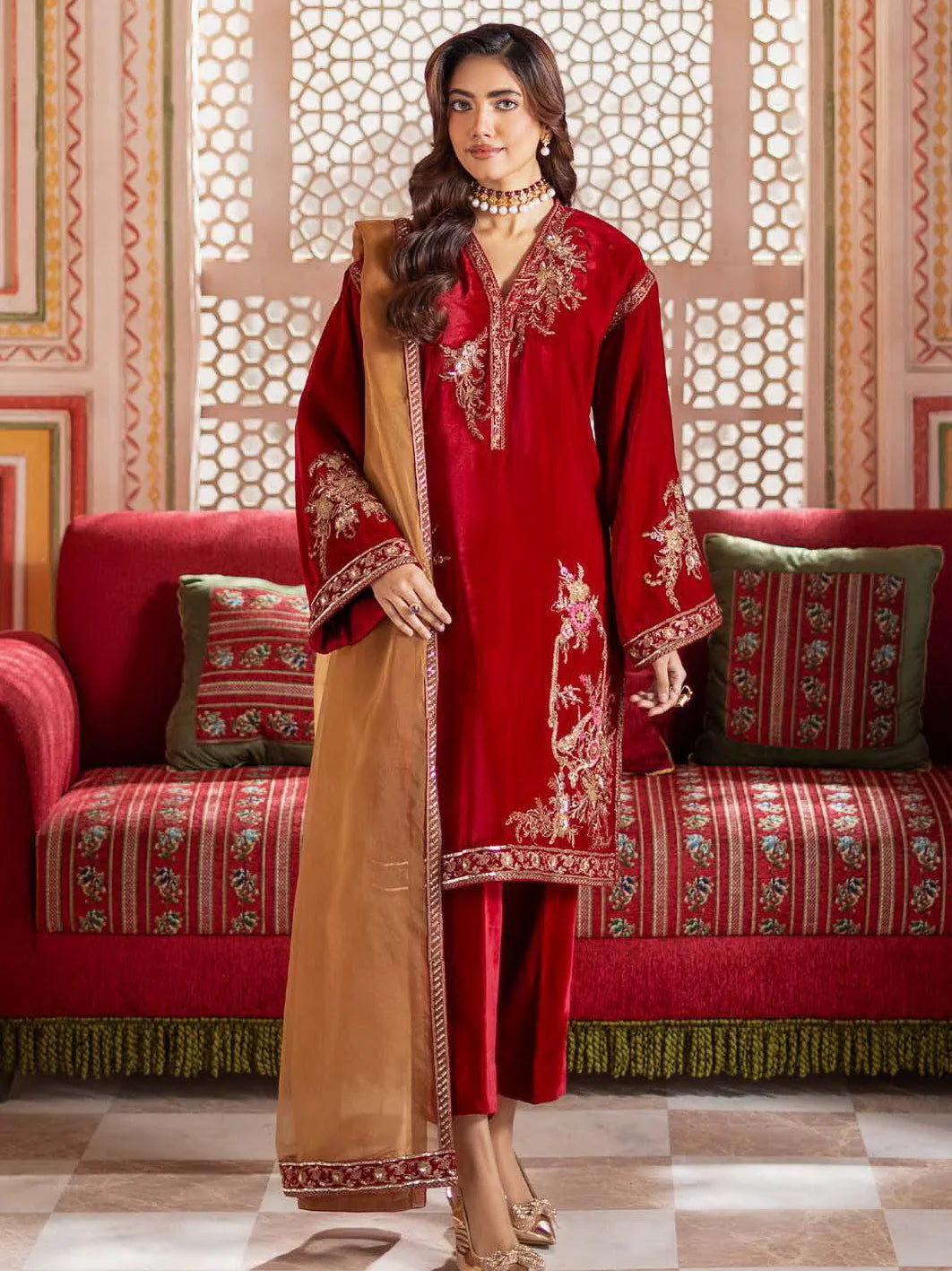 Charizma Signora Premium Embroidered Velvet Unstitched 3Pc Suit CVT4-17