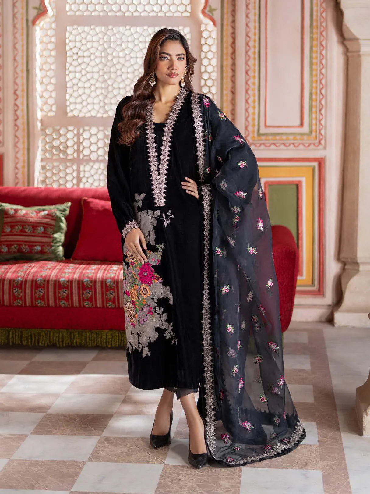 Charizma Signora Premium Embroidered Velvet Unstitched 3Pc Suit CVT4-18