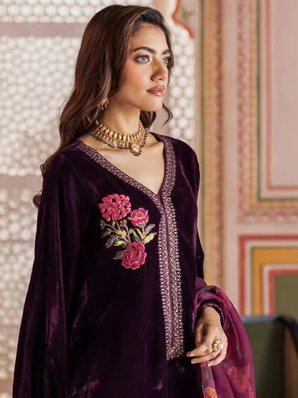 Charizma Signora Premium Embroidered Velvet Unstitched 3Pc Suit CVT4-19
