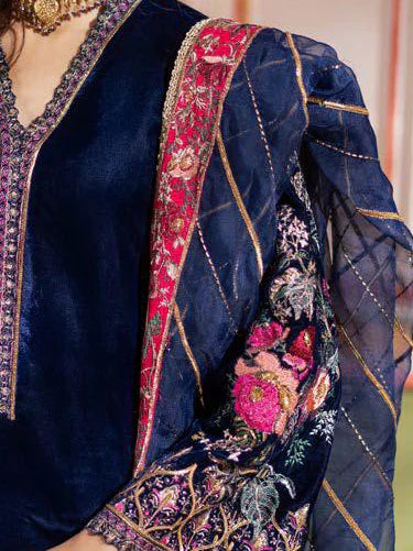 Charizma Signora Premium Embroidered Velvet Unstitched 3Pc Suit CVT4-21