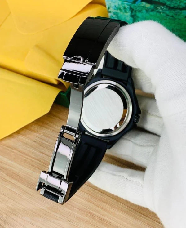 Rolex strap black with black rotaiting dial
