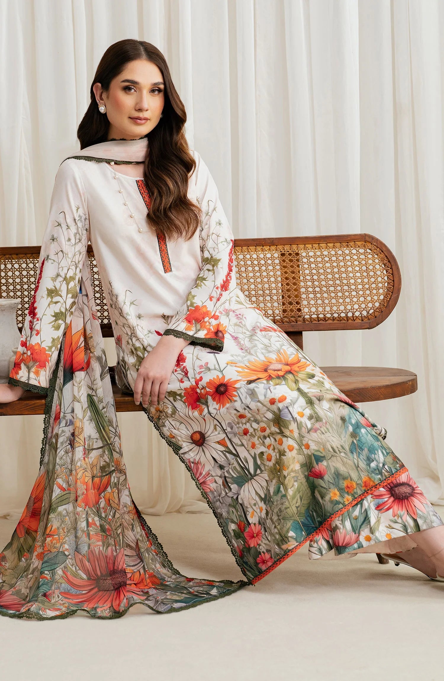 Zarif Co-Ords Unstitched Printed Georgette Silk 3Pc Suit ZGS 01 CREAM
