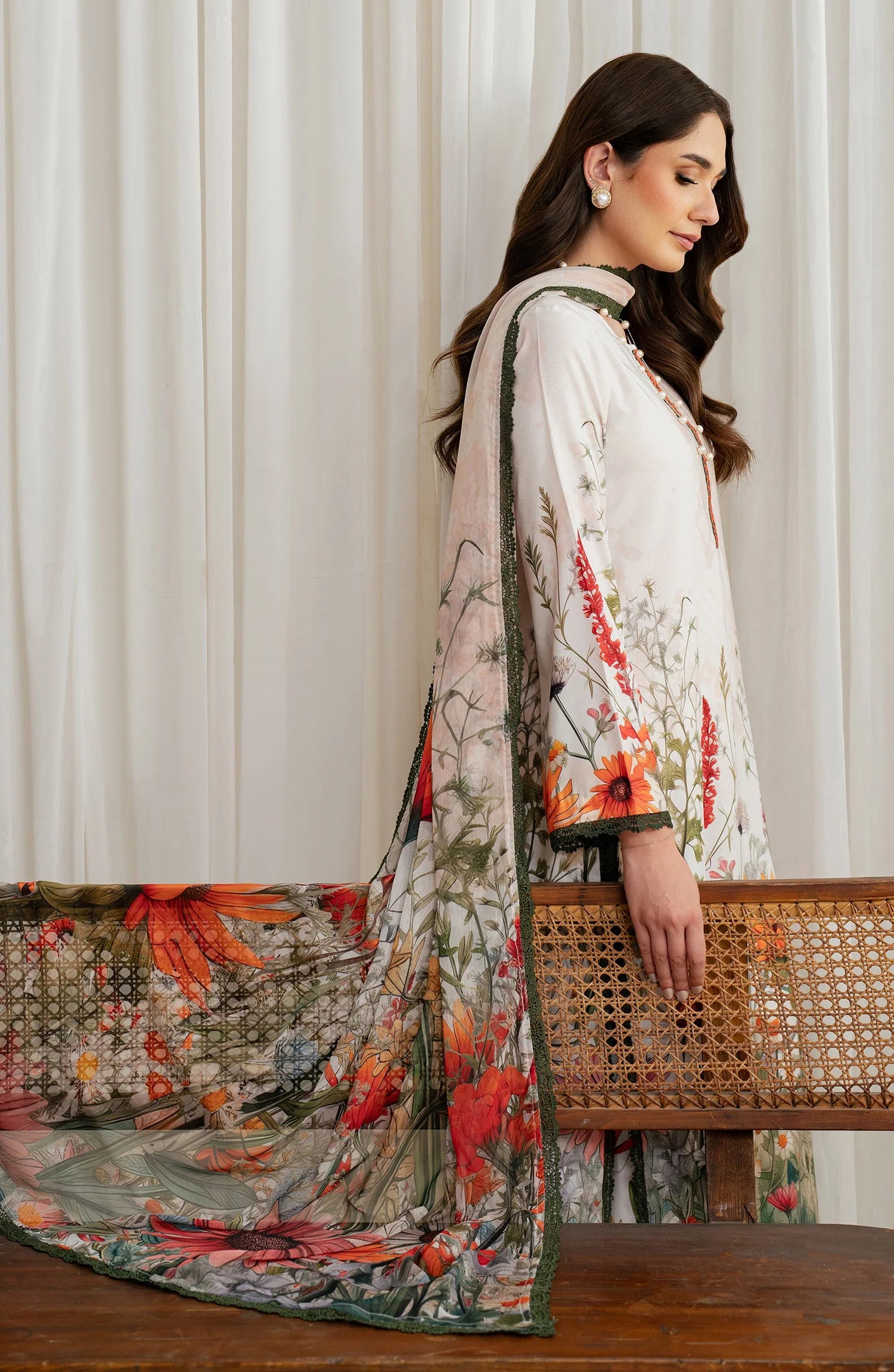 Zarif Co-Ords Unstitched Printed Georgette Silk 3Pc Suit ZGS 01 CREAM