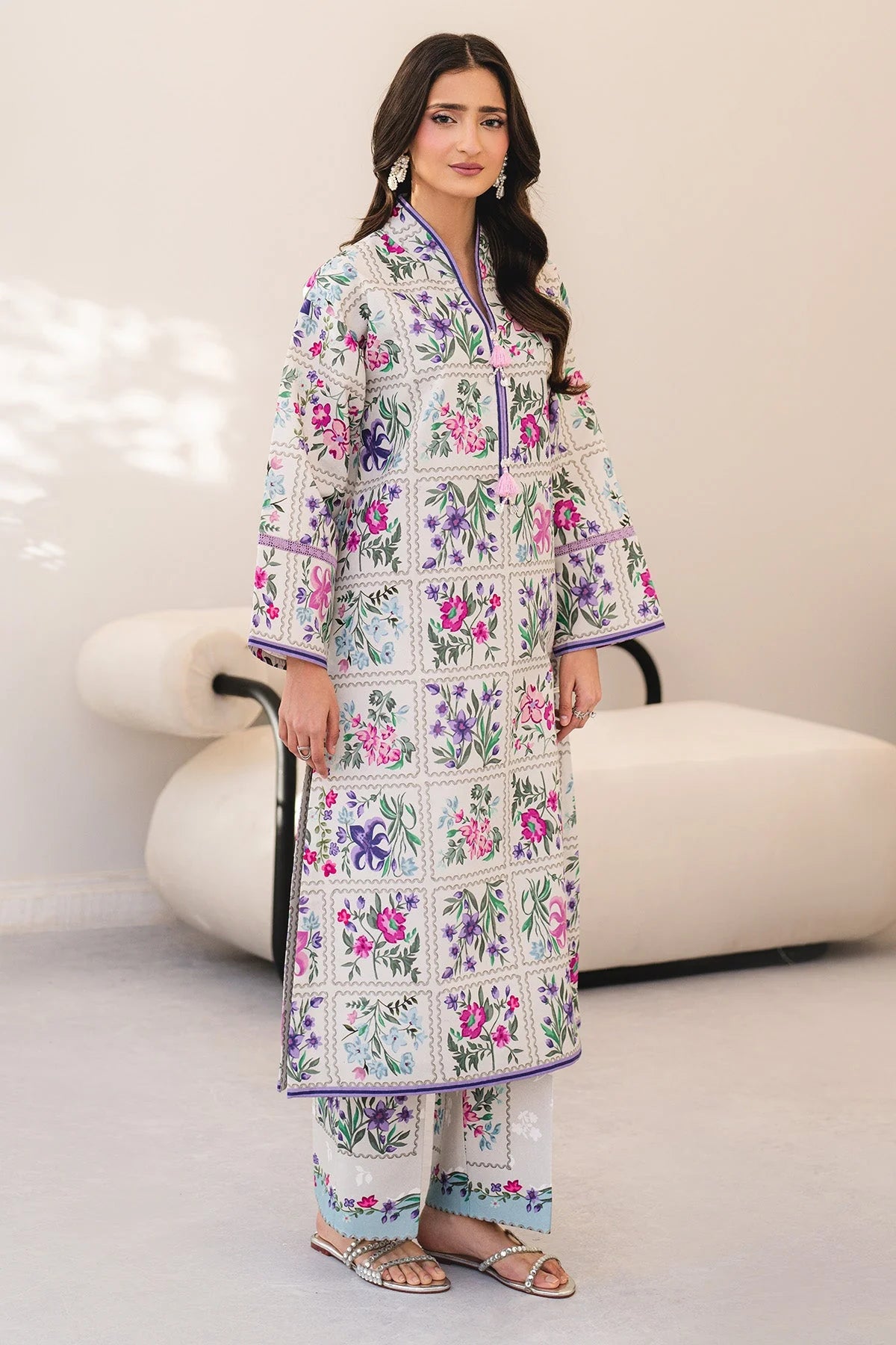 Alizeh Fashion Essentials Printed Lawn Unstitched 2Pc Suit AF-PL-6059