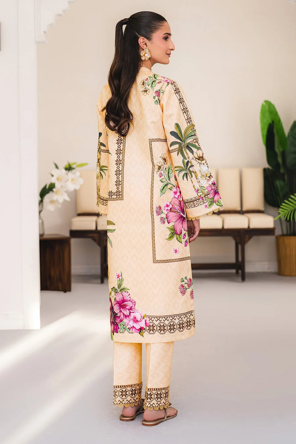 Alizeh Fashion Essentials Printed Lawn Unstitched 2Pc Suit AF-PL-6054