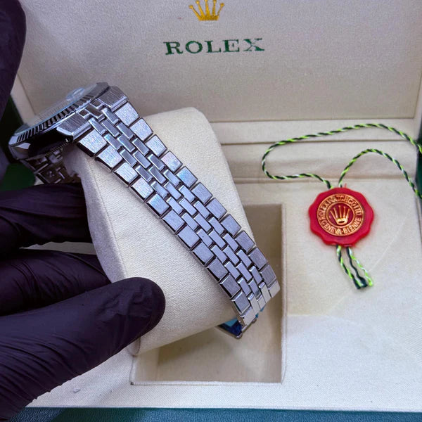 Rolex land Dweller silver with black dial