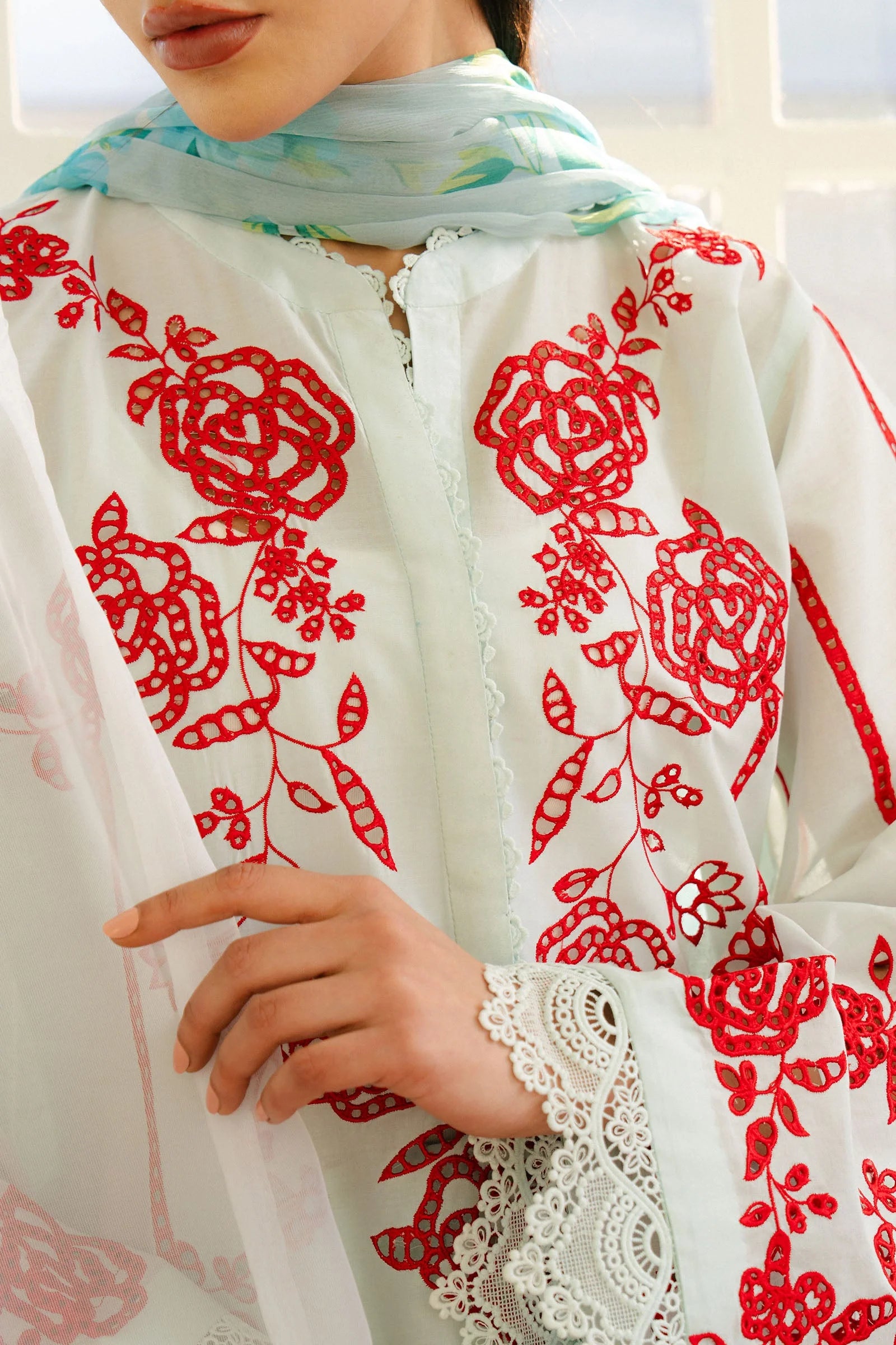 Coco by Zara Shahjahan Embroidered Lawn Unstitched 3Pc Suit D-07A ECLAT