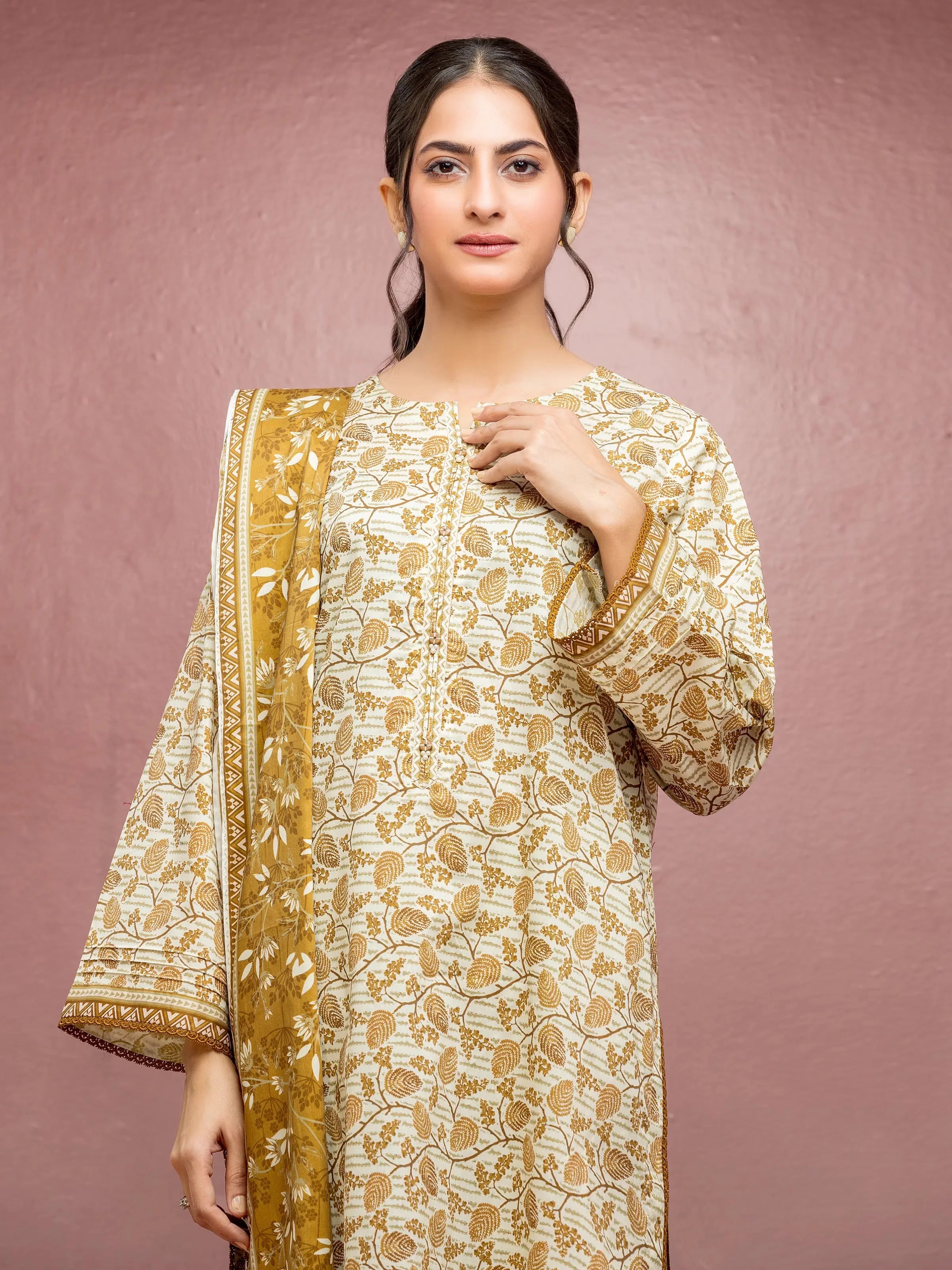 edenrobe Allure Lawn Unstitched Printed 3Pc Suit EWU5A1-35113