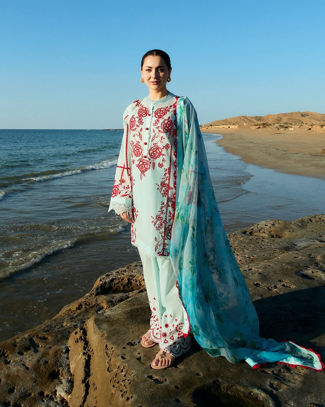 Coco by Zara Shahjahan Embroidered Lawn Unstitched 3Pc Suit D-07A ECLAT