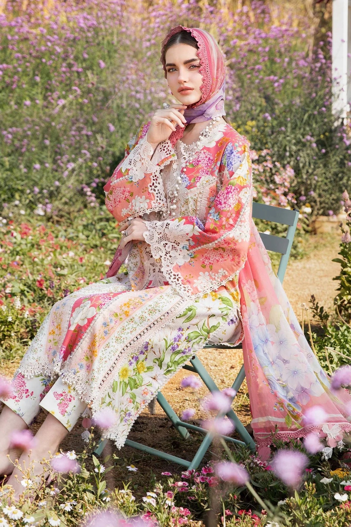 Maria.B MPrints Embroidered Lawn Unstitched 3Pc Suit MPT-2509-B