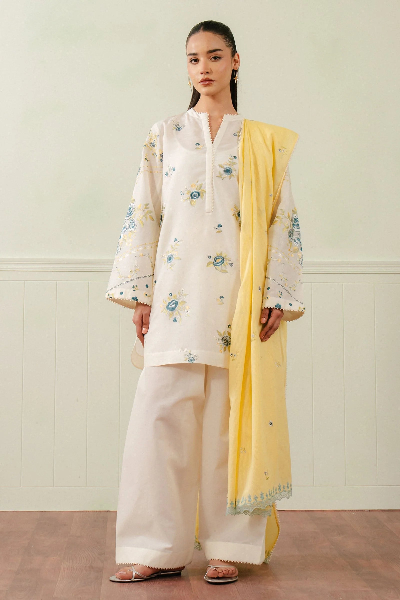 Coco by Zara Shahjahan Embroidered Lawn Unstitched 3Pc Suit D-10B NORA