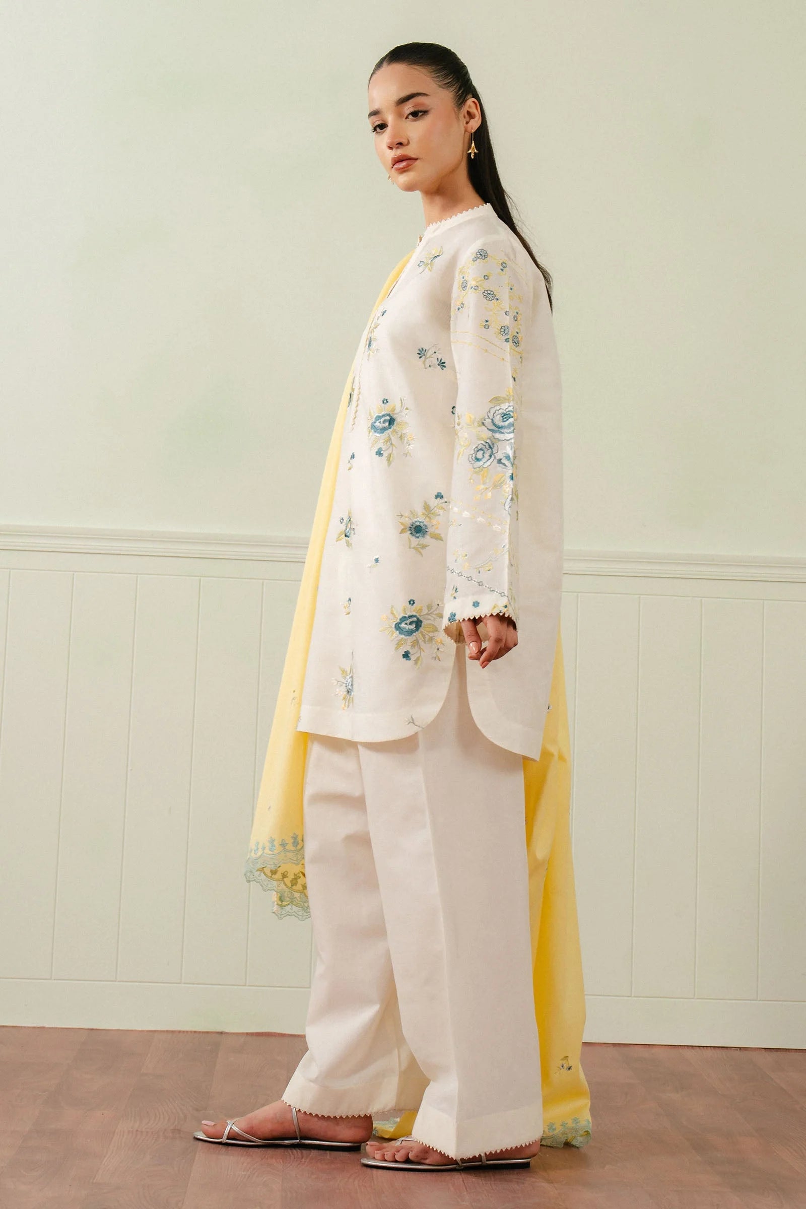 Coco by Zara Shahjahan Embroidered Lawn Unstitched 3Pc Suit D-10B NORA