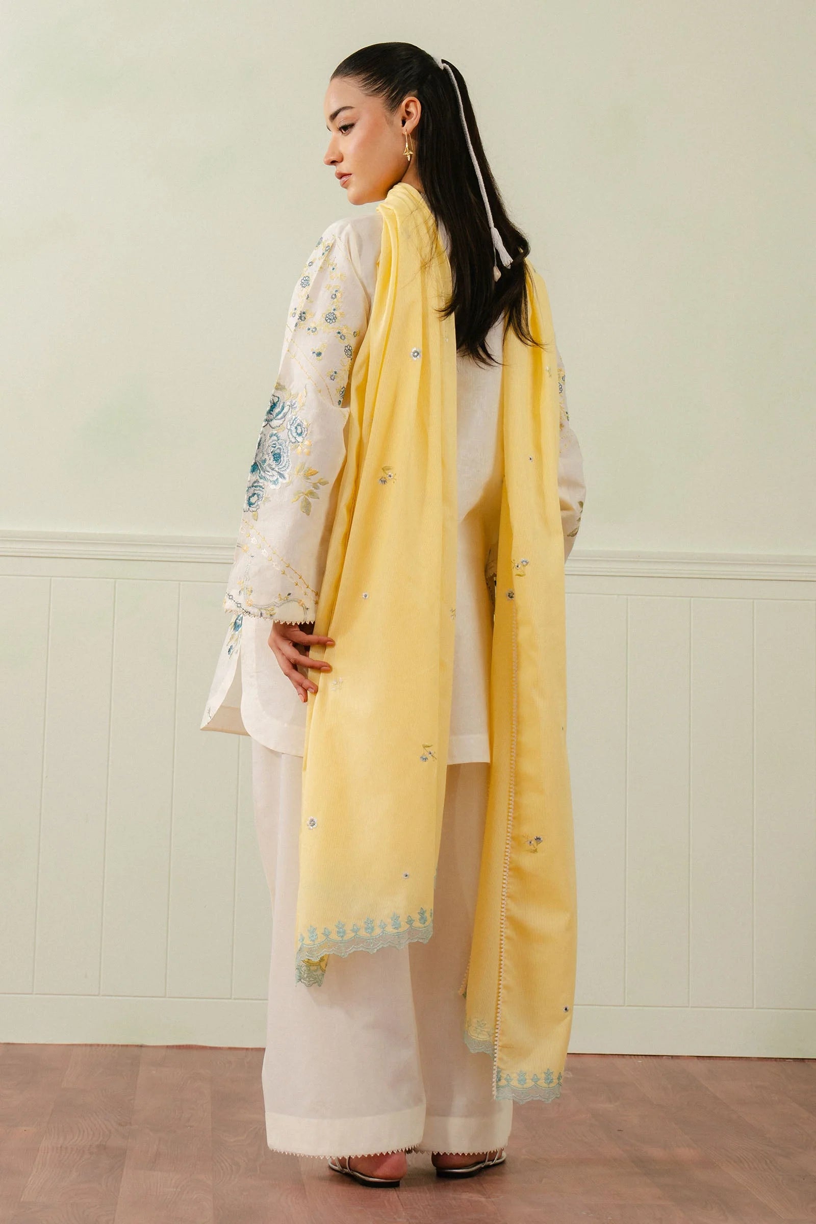Coco by Zara Shahjahan Embroidered Lawn Unstitched 3Pc Suit D-10B NORA