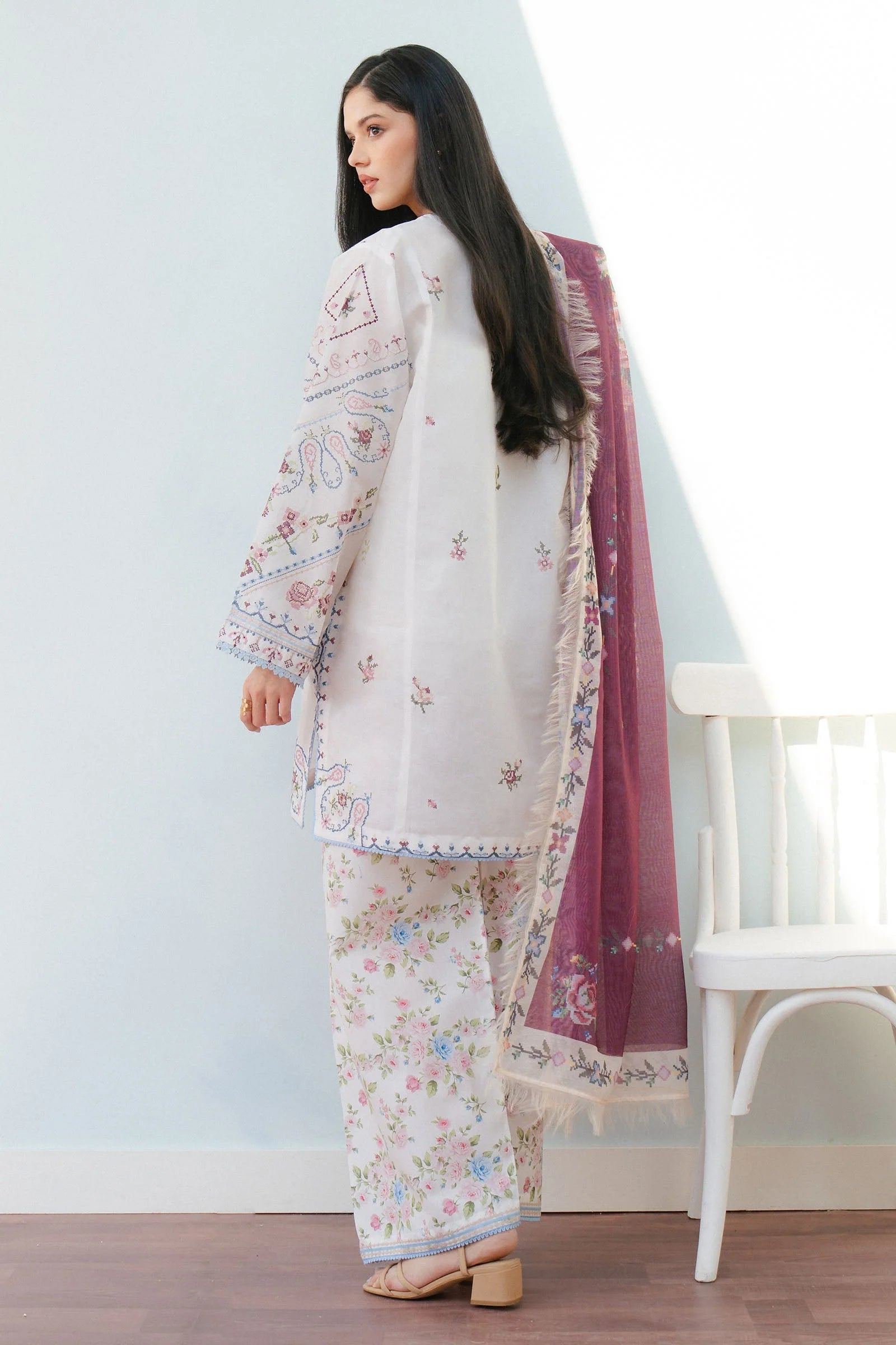 Coco by Zara Shahjahan Embroidered Lawn Unstitched 3Pc Suit D-02B SERENE
