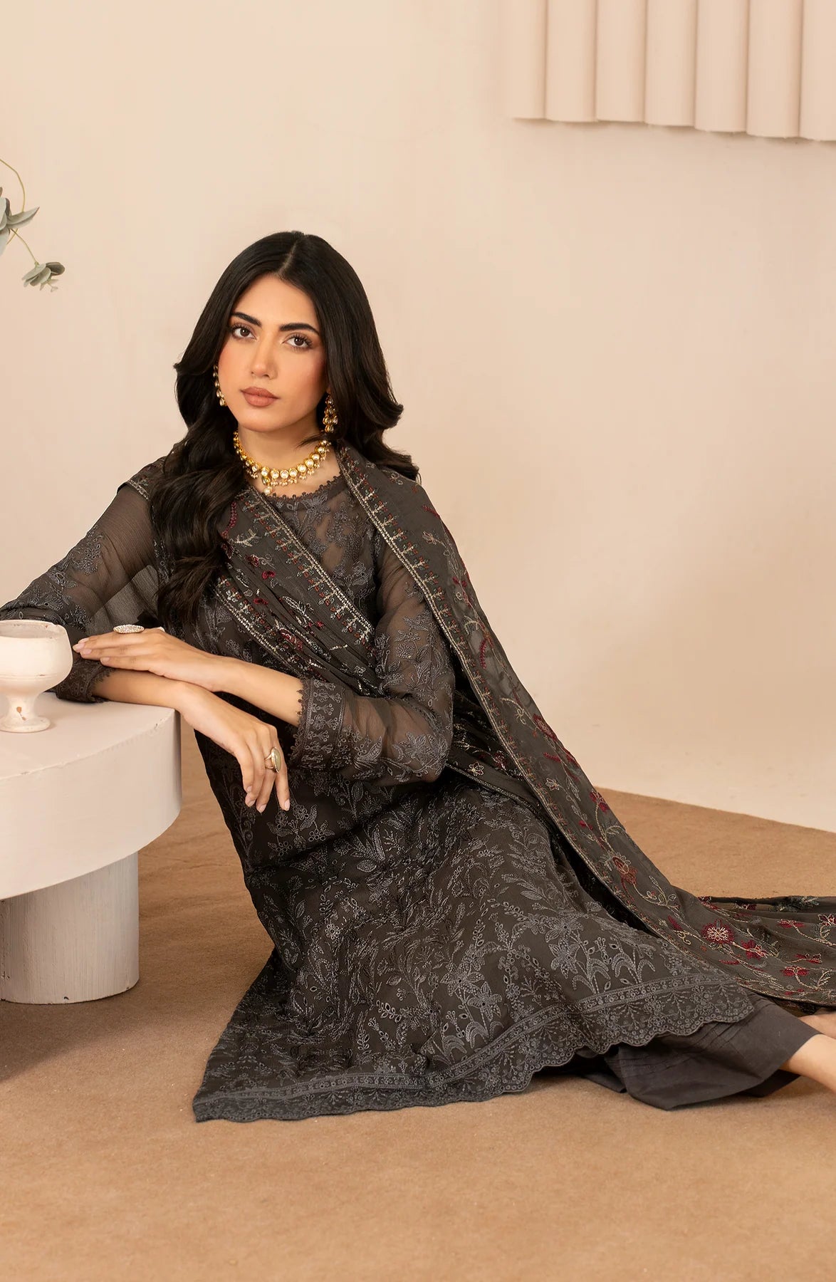 Zarif Thread Works Embroidered Chiffon Unstitched 3Pc Suit ZL-01 FAHIMA